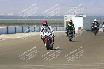 media/Sep-21-2025-TrackDaz (Sun) [[277c75b276]]/C Group/1040am (Turn 1)/